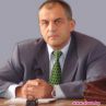 Скандален зам.-декан върти 3 любовници