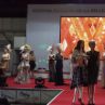 Шоколад и канела властват 3-измерно на фризьорски форум