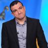 2 прислужници въртят дома на Зуека