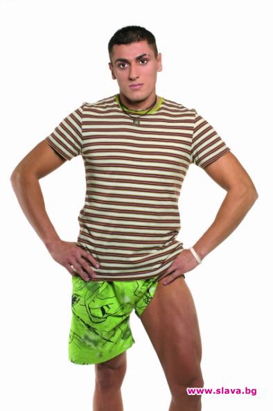 Радо Прашката се върна в Петрич, регистрира се в Бюрото по труда