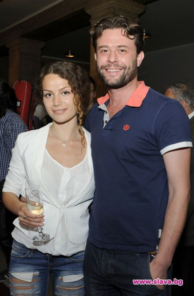 Над 450 човека за „Омайна нощ” на Велко Кънев на откриването на Независим театър