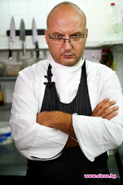 Шеф Манчев спасява