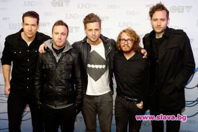 Строят втора сцена за OneRepublic