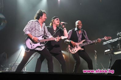 Легендарната банда ТОТО пее в София