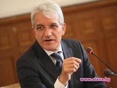 Рамадан Аталай стана дядо на момиченце