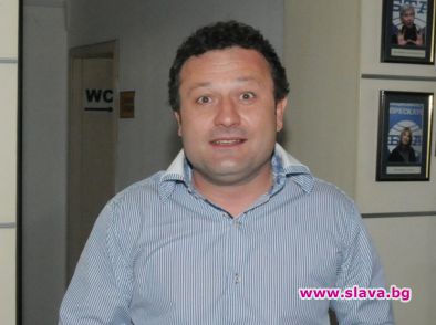 Димитър Рачков катастрофира край Враца