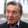 Естрадната легенда Карел Гот влезе в болница