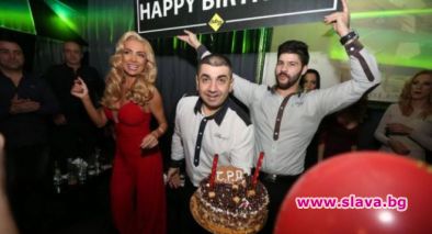 Златка Райкова пръсна хилядарка за чалга