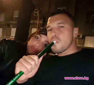 Алисия и Николета не пускат децата при Валери