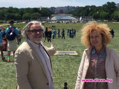 Владо Пенев заседна в асансьор в Сиатъл