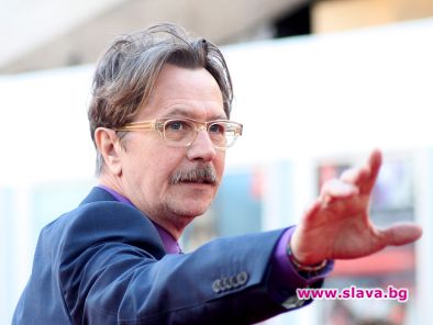 Гари Олдман и Джерард Бътлър снимат филм във Варна