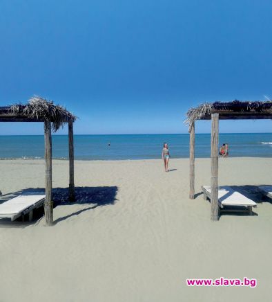 Лалзит Бей или как албанците се оказаха по–умни от нас