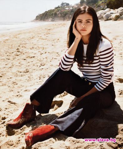 Прибраха Селена Гомес в психиатрия