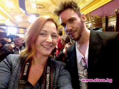 Джонатан Рис Майърс гостуа в Като на кино