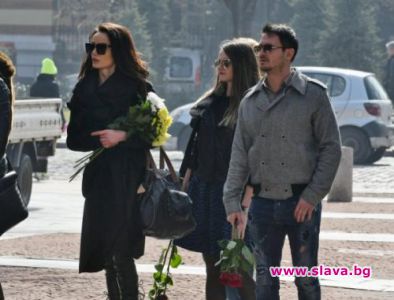 Надя и Комсийски заживяха заедно