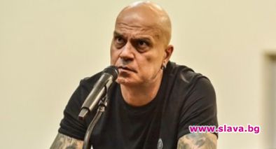 Слави Трифонов крие милионите си в офшорки