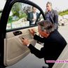 Единственият кметски автомобил с автографи отива на търг