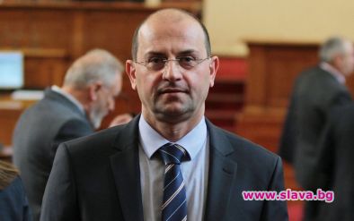 Румен Георгиев от БСП към Каракачанов: Кога ще имаме достъп до парка на Лозенец?