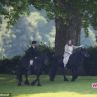 Кралицата и принц Филп разпускат на конна езда