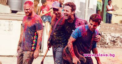 Coldplay помагат на емигранти с песен