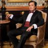 Васил Петров почита Франк Синатра
