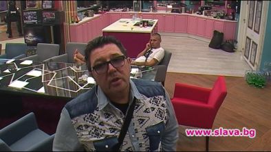 Шеф Петров иска да напусне VIP Brother