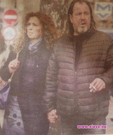 Гущеров лудо влюбен в жена си