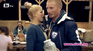 Втора двойка свива любовно гнездо във Фермата