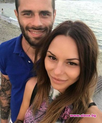 Жената на Деян Топалски крие развод