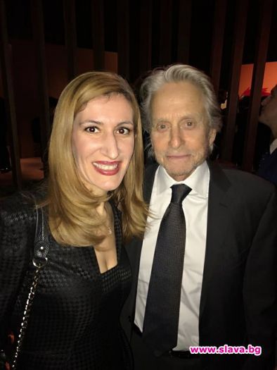 Николинка на лов за селфи с Меркел, България даде на Турция супер мястото си в Берлин