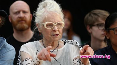 Вивиан Уестууд: Асандж е военен герой