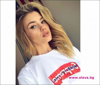 Турски хирурзи възстановяват краката на Кристин след катастрофата  	