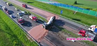 12 тона разлят шоколад затвори полска магистрала
