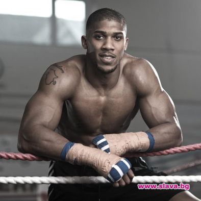 Дана Уайт не е предлагал 500 милиона на Антъни Джошуа