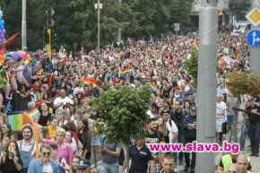 Докле е младост