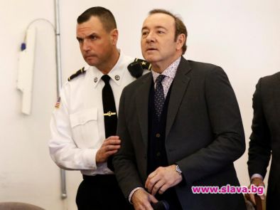 Европа и Русия спасяват кариерата на Кевин Спейси