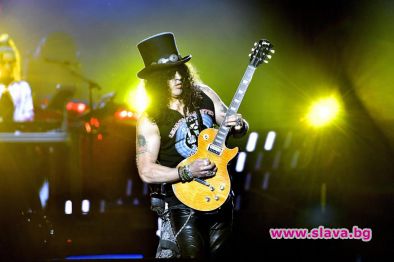 Слаш потвърди: Guns N`Roses имат материал за нов албум