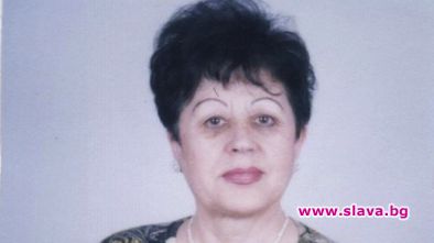 Певицата на Пътнико свиден чисти входове за жълти стотинки
