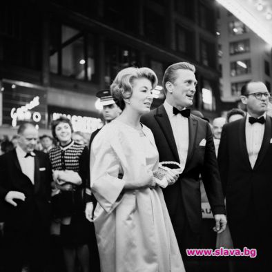 Открива се най-очакваната фотоизложба за 2019