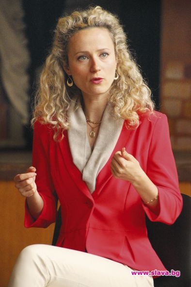 Бившият мъж на Деси Добрева я съди 