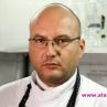 Шеф Манчев чака бебе от любовница