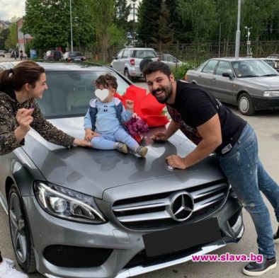 Фики купи кола на Гюлджан