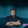 Карамазов къса с театъра