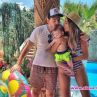 Алекс и Дани Петканови заведоха сина си на плаж за първи път