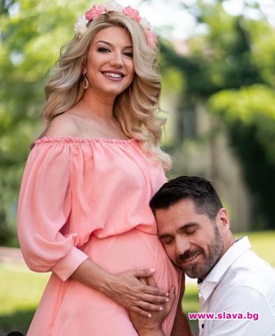 Йоанна Драгнева стана майка на момиченце