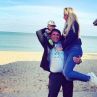 Антония Петрова и Ивайло Батинков семейно на море