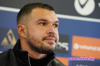 Хакнаха профила на Валери Божинов