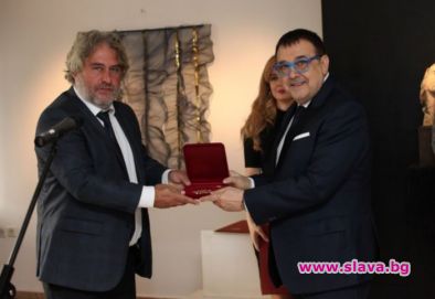 Любомир Стойков бе награден със Златен век