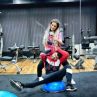 Джули тренира и в деветия месец