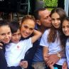 Джей Ло с умилителна снимка за ЧРД на децата 